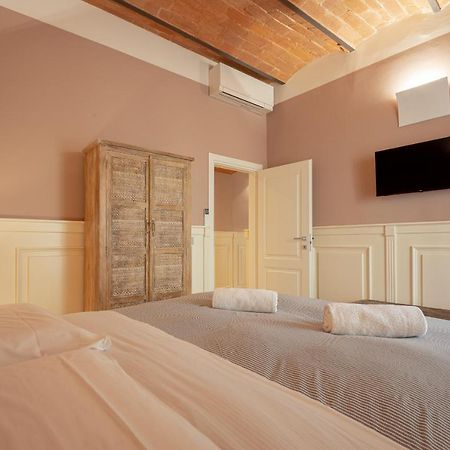 Gigliola Apartment Флоренция Экстерьер фото